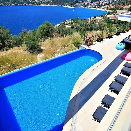 Lumineux * Kalkan